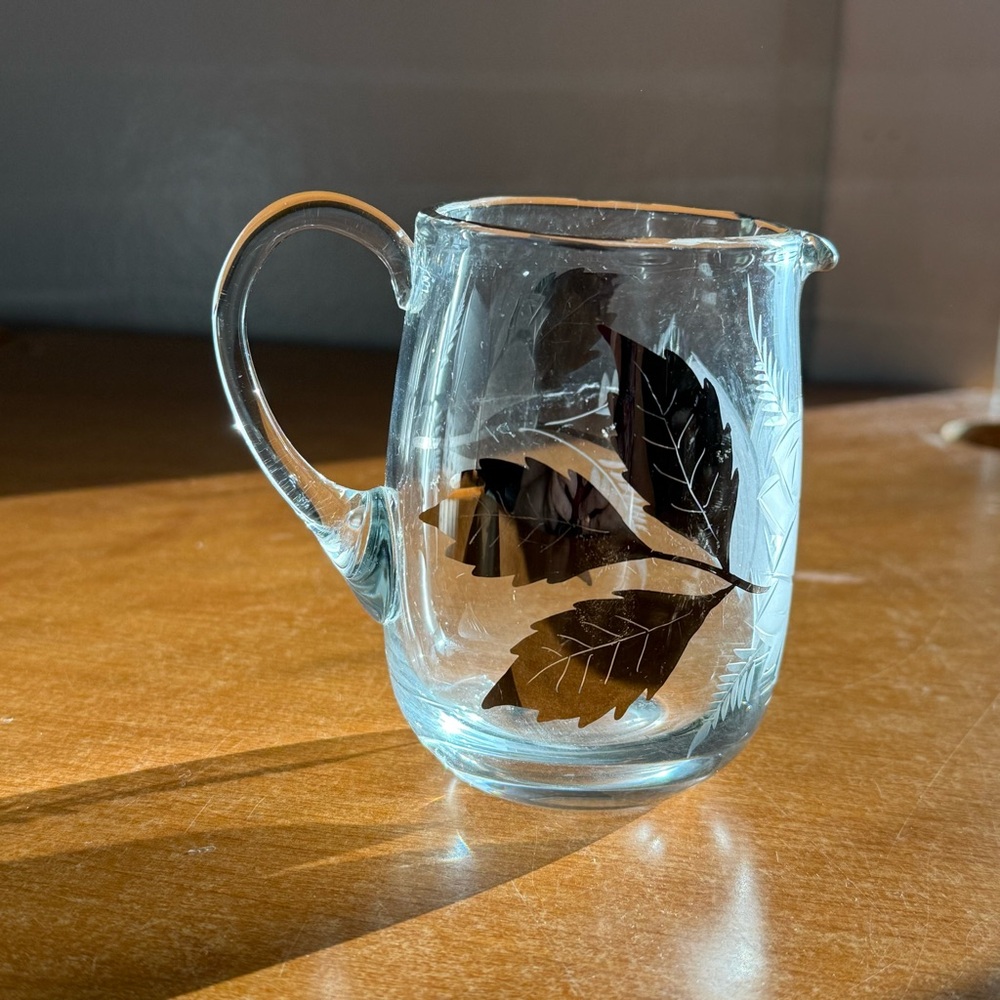 Transparent Glass Pitcher‎ with Leaf Motif